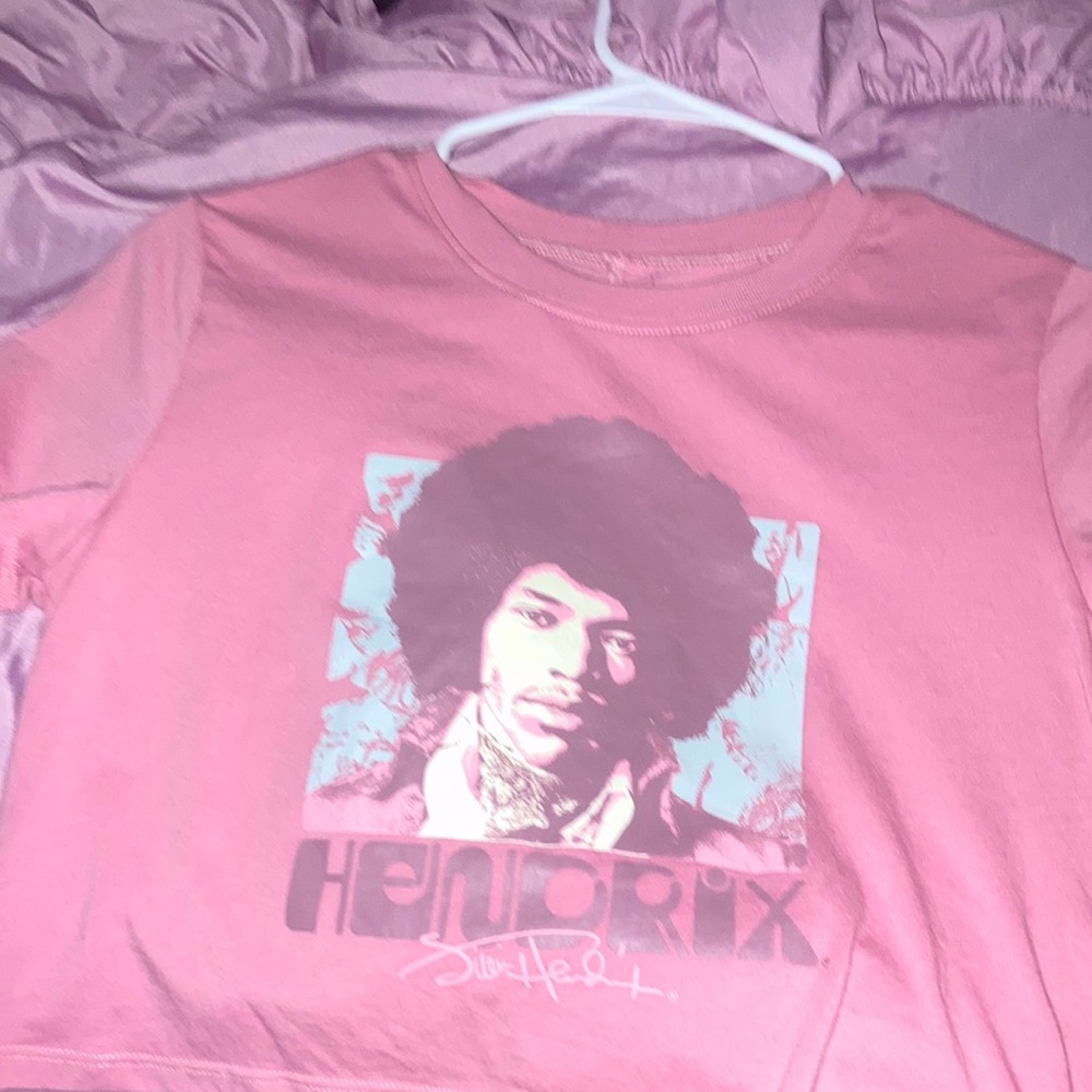 Color: pink w and open back